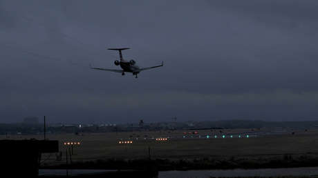 FOTOS, VIDEOS: Un apagón de energía paraliza el aeropuerto de Washington
