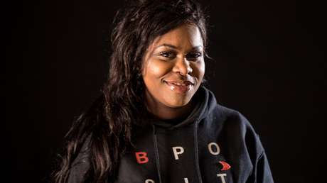 Finalista del concurso 'Britain's Got Talent' muere acuchillada en su casa