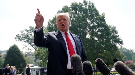 "Pago ridículo": Trump insta a los "países ricos" a ocupar el lugar de EE.UU. y financiar a Siria