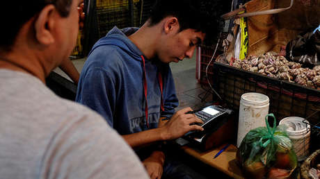 Venezuela: Gobierno y empresarios anuncian acuerdo de precios de 25 productos básicos