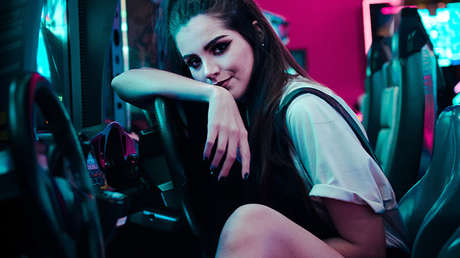 VIDEO: 'La chica del tiempo más sexy' lanza una indirecta al jugador de 'Call of Duty' que la dejó