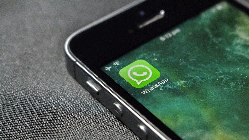 Deja plantada a su novia el día de la boda porque "pasaba demasiado tiempo en WhatsApp" 