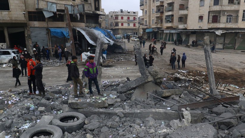 Rusia: "Terroristas trasladan contenedores con cloro a Idlib para montaje con armas químicas"