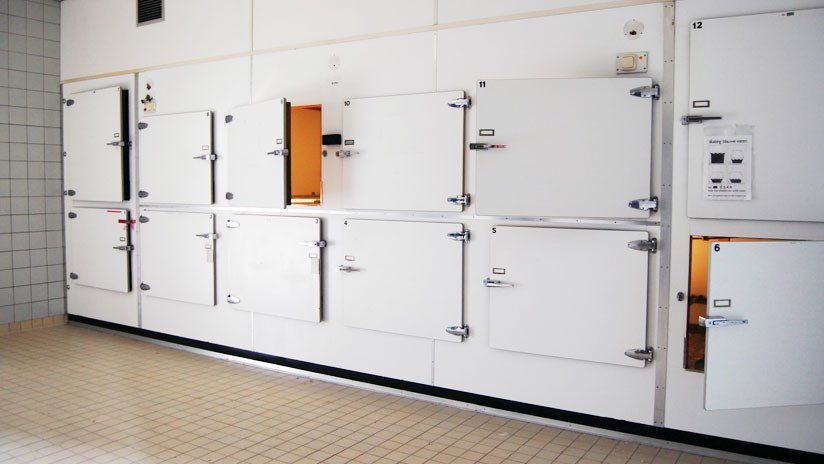 Un 'muerto' despierta en la morgue y regresa a la fiesta donde había bebido hasta 'morir'