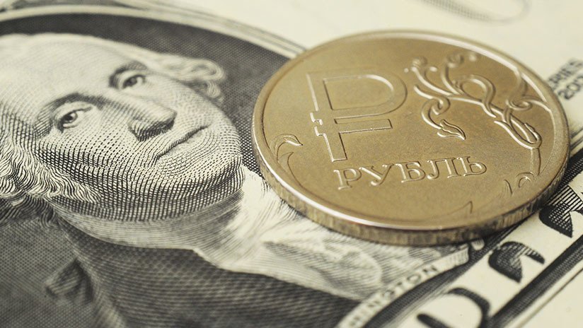 Moscú: "La confianza en el dólar se desploma por culpa de las sanciones de EE.UU."
