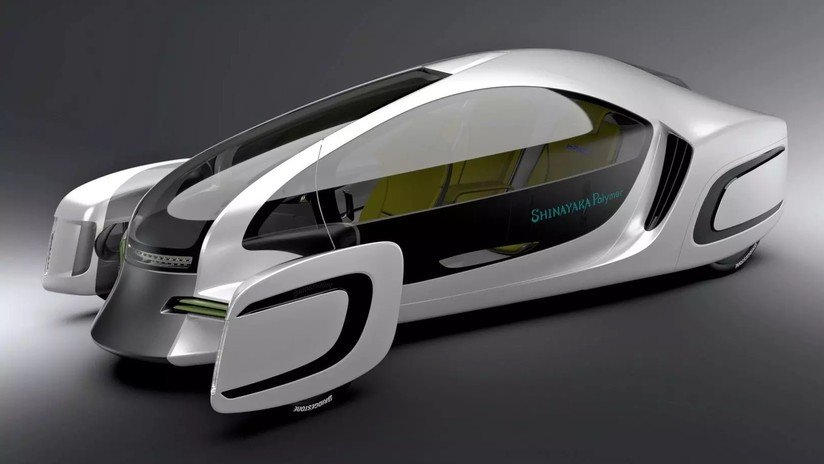 VIDEO: Presentan el primer coche eléctrico hecho casi completamente de plástico