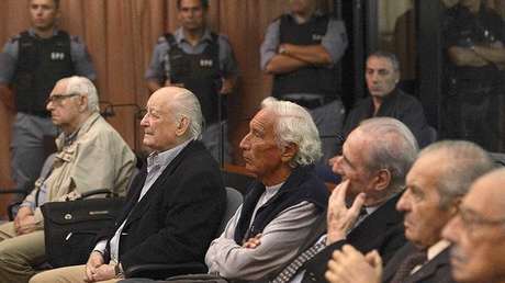 Argentina: Condenan a un exmilitar a 45 años de prisión por robo de bebés