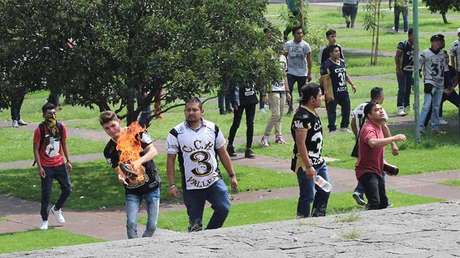 La agresión contra estudiantes que sacude México a 50 años de la masacre estudiantil de 1968