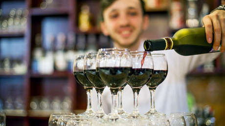 Autoridades chilenas prohíben Campeonato anual de Borrachos y provocan indignación en la Red