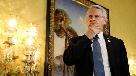 Senador de EE.UU. sostiene que las fuerzas especiales británicas preparan ataque químico en Siria