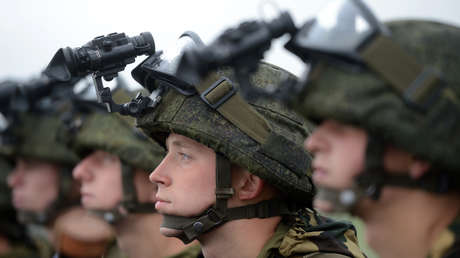 Vietnam invierte 1.000 millones de dólares en armas rusas