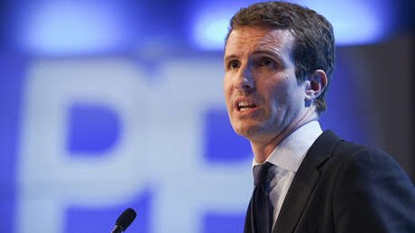 '¡Viva el rey!': La frase del líder del Partido Popular que ha desatado los chistes en Twitter