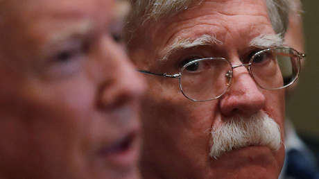 Trump firma un decreto para imponer sanciones a extranjeros que interfieran en elecciones de EE.UU.