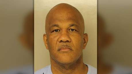 Exconvicto destripa a su esposa y se jacta del crimen con una espeluznante declaración en la corte