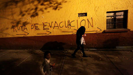 VIDEO: ¿Por qué los sismos afectan de forma diferente a los edificios grandes y pequeños?