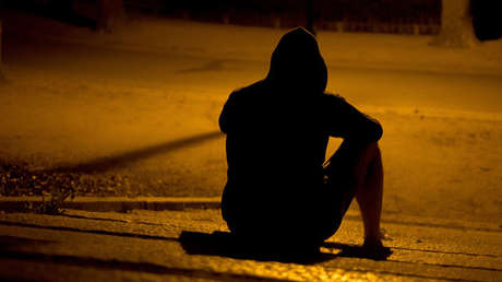 "Sentí que moriría esa noche": La mujer con grilletes de un video viral en EE.UU. revela qué pasó 