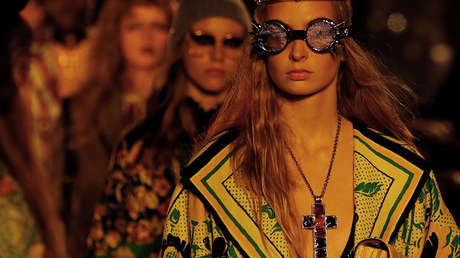 Gucci desconcierta a la Red con un bañador con el que no te puedes bañar