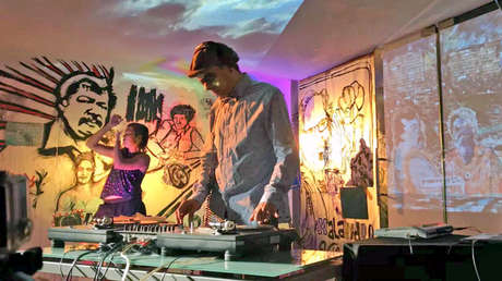 La "receta" de un DJ venezolano para poner a bailar a Sao Paulo