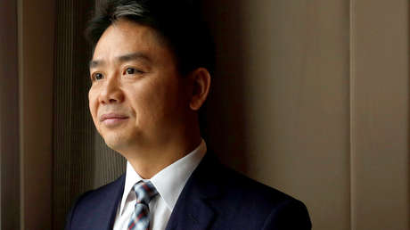 "No quería": Revelan mensajes de una supuesta víctima de violación del multimillonario chino Liu