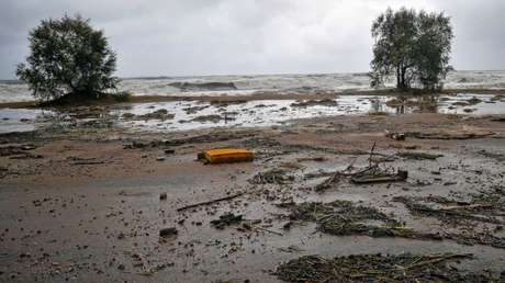 VIDEO, FOTOS: Carreteras cortadas y casas inundadas, el ciclón Zorbas agita Grecia