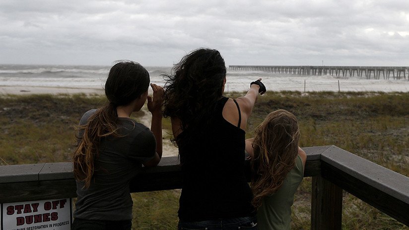 "Nunca volveré a hacerlo": No evacuan por llegada del huracán Michael y lo lamentan (VIDEOS, FOTOS)