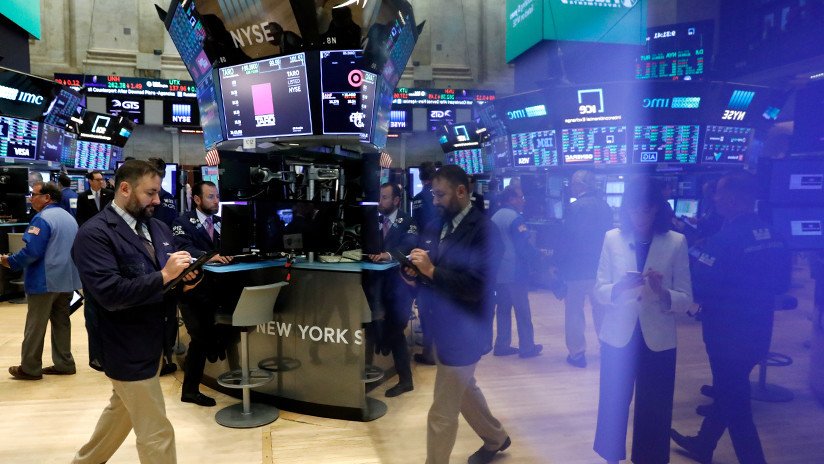 "La burbuja va a explotar": Se avecina una crisis económica "mucho más dolorosa" que la del 2008