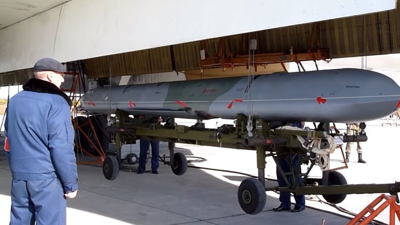 VIDEO: El Ejército ruso muestra de cerca el misil furtivo J-101