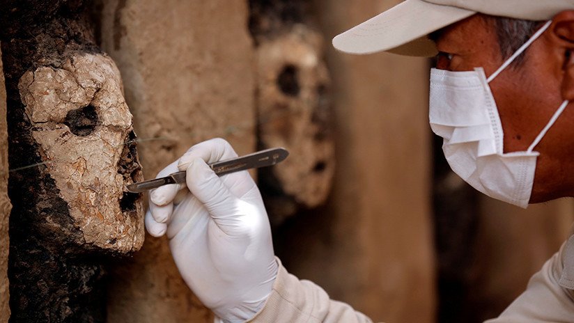 FOTOS: Salen a la luz antiguos "guardianes" antropomorfos en Perú