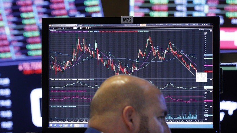 El índice industrial Dow Jones pierde más de 600 puntos y borra todas las ganancias del año