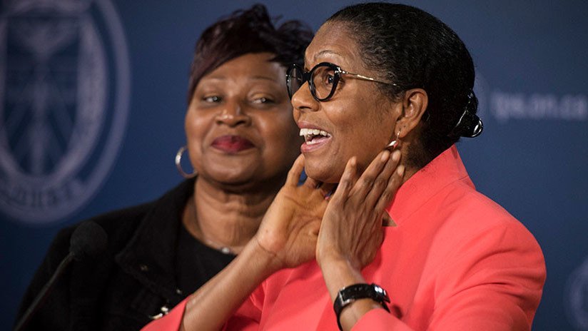  "Uno nunca debe rendirse": Un niño secuestrado hace 31 años se reúne con su madre en Canadá