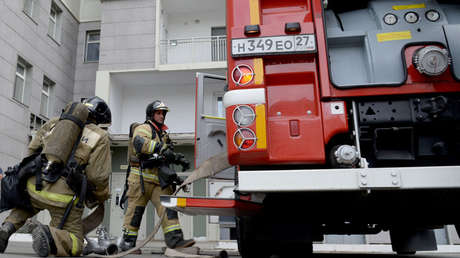 Rusia: Un herido y 400 evacuados por un incendio en un centro comercial 