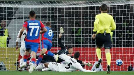 ¡El CSKA de Moscú vence 1-0 al Real Madrid!