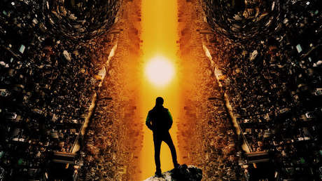 Un 'viajero del tiempo' asegura que regresó de los años 8973 y 3000 y pasa el detector de mentiras