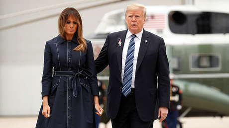 Melania revela que suele confiscar el teléfono de Donald Trump para mantenerlo alejado de Twitter