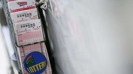 Un estadounidense decide limpiar su billetera y encuentra un millón de dólares dentro