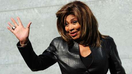 "Fue tan feo": Tina Turner revela que su exesposo la obligó a pasar la noche de bodas en un burdel