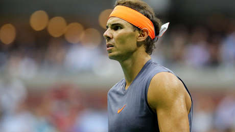 Rafa Nadal ayuda en las tareas de limpieza tras la catastrófica riada en Mallorca 