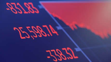 El índice Dow Jones sufre su peor caída en ocho meses tras perder 800 puntos