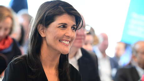 "Ambiciosa como Lucifer": exestratega de Trump califica de "sospechosa" la renuncia de Nikki Haley