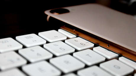 Experimento: sustituye su computador por un 'smartphone' con teclado y relata la experiencia