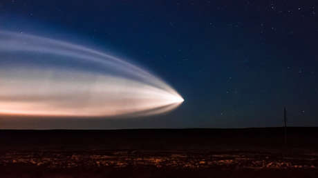 VIDEO: Miles de personas son testigos de un ovni resplandeciente en China