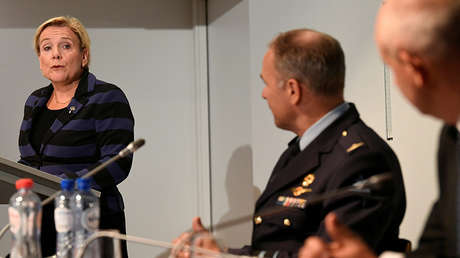 La ministra de Defensa de Países Bajos afirma que su país está en guerra cibernética con Rusia