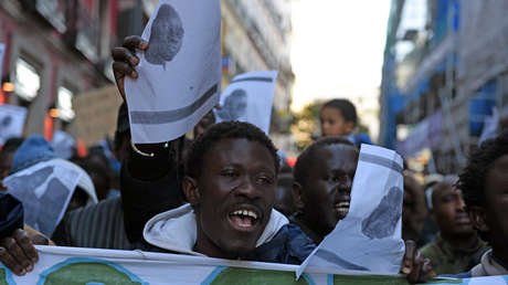 La insólita explicación de la Policía española a la agresión de un antidisturbios grabada en video