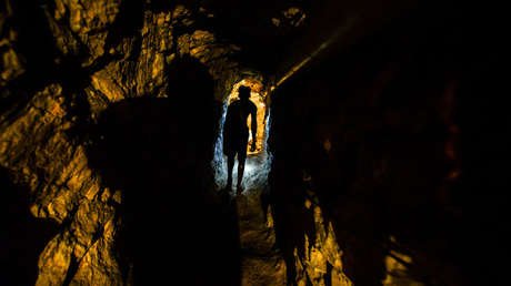 "Me estaba volviendo loco": Relato de un venezolano al que le inyectaron drogas en mina en Ecuador