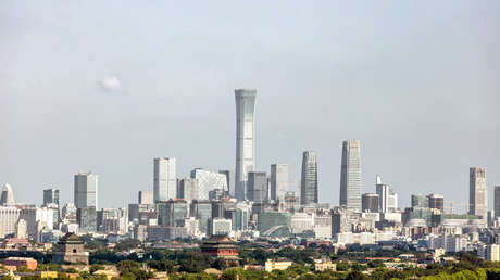 La economía de China sufre por "un iceberg de deuda" oculta que podría tener consecuencias titánicas