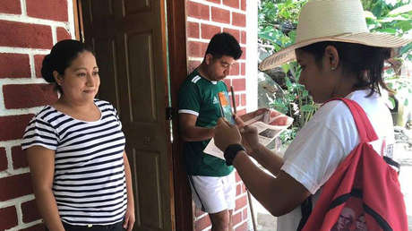 El equipo de López Obrador realiza su propio censo, reproduciendo prácticas del PRI