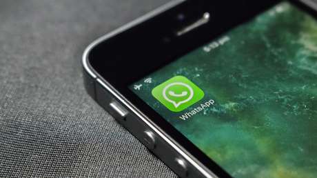 WhatsApp se une a la onda de Facebook y lanzará una actualización con 'stickers'