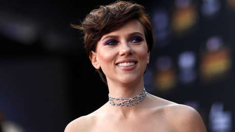 Scarlett Johansson no quiso que Bin Salmán financiara una película sobre una periodista de guerra
