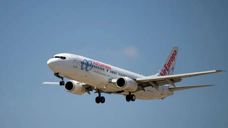 Air Europa y Venezuela firman acuerdos de inversión respaldados en petros