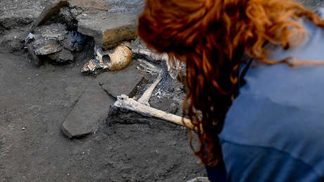 FOTOS: Nuevos restos de víctimas de Pompeya revelan detalles de los últimos momentos de su vida